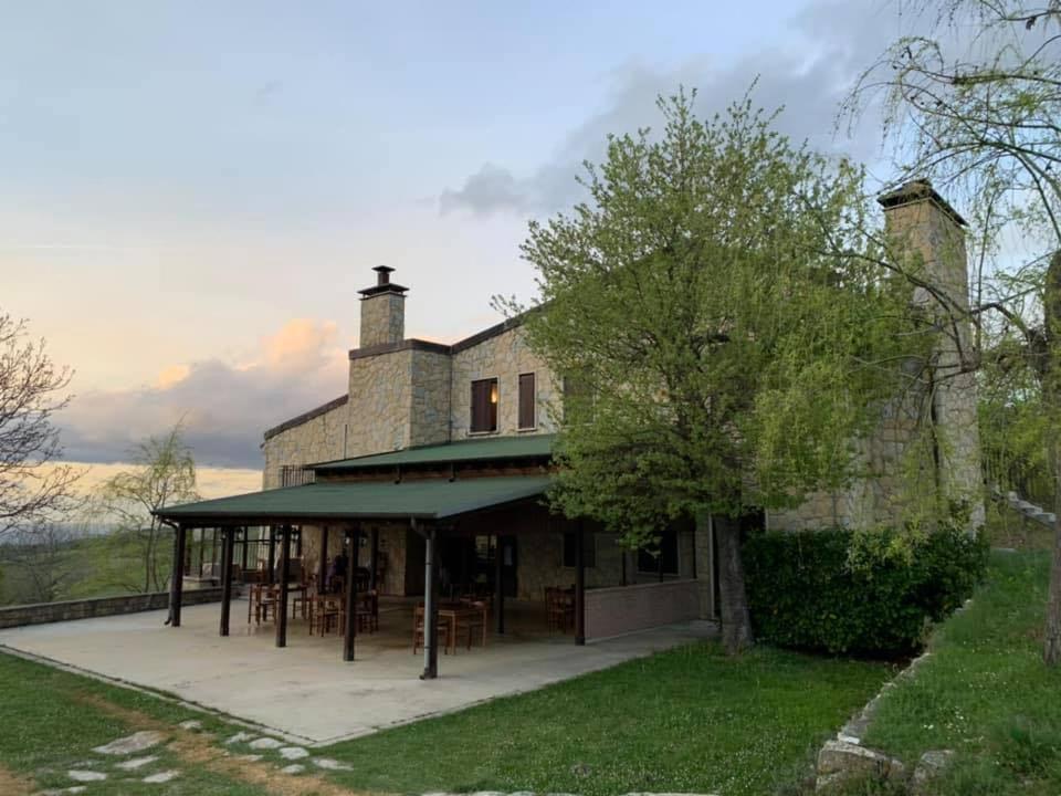 Terrae Eremis: Ristorante, Bar, B&B Roccamorice ภายนอก รูปภาพ